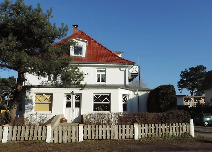 Haus Sonneneck 1 Appartement *